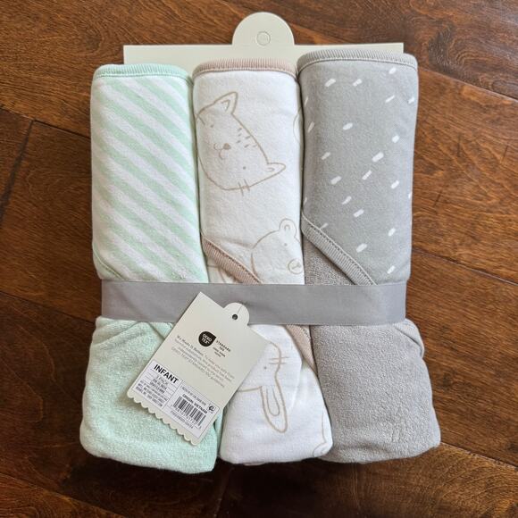 Cloud Island Infant Hooded Towels 3 Pack Boy Gender Neutral Green Gray NEW - Picture 1 of 4